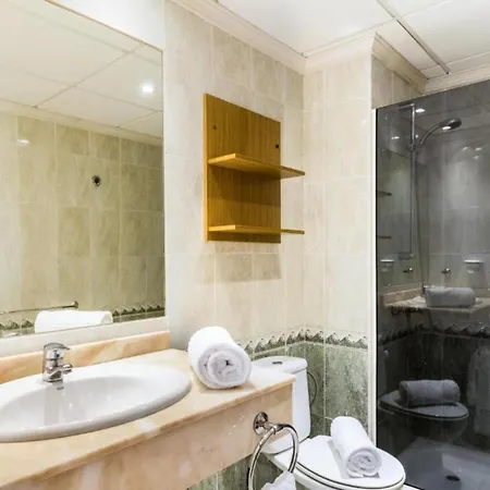 Apartamento Lpc Apartamento A 50 Metros Del Mar Con Wifi Y Piscina *